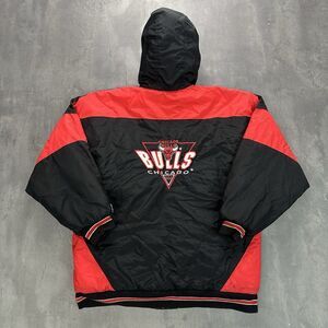 Vintage Chicago Bulls Logo 7 Hooded Puffer Jacket Youth Large (16–18) 90s NBA